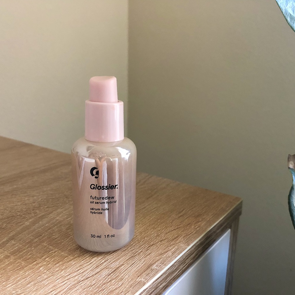 Glossier Futuredew used 2x